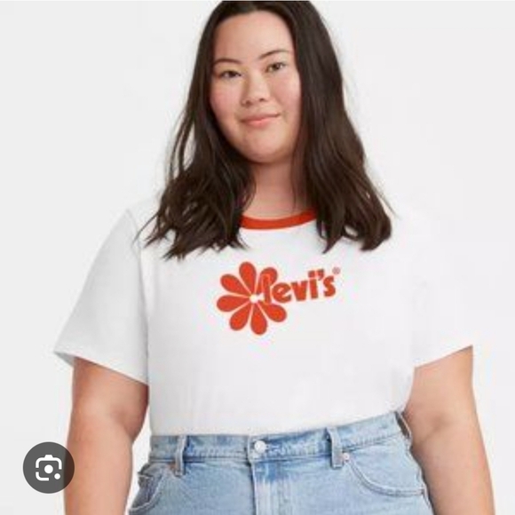 Levi's Tops - Levi's Jordie Cropped White Tee Women's Plus Size 2X 100% Cotton NWT
